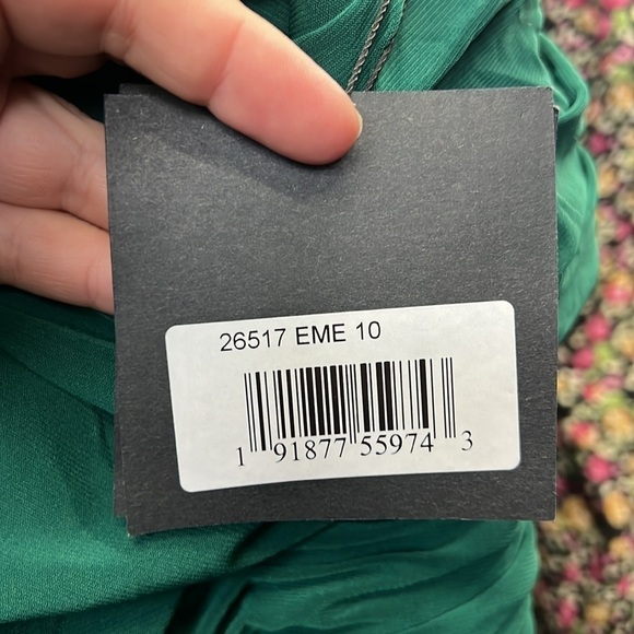 Mac Duggal 26517 NWT FOLDOVER OFF-THE-SHOULDER SLIT GOWN - Picture 9 of 11